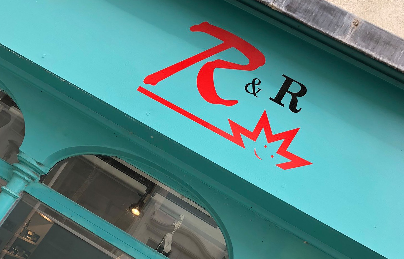 The R&R shop front 